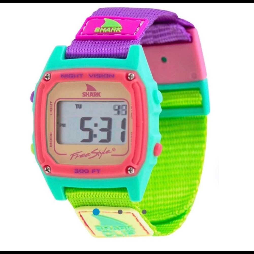 Freestyle shark watch in sour apple
